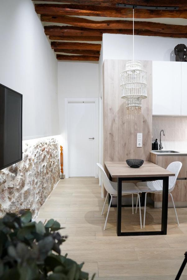 Apartaments La Rambla - La Pelu - 2 Persones Cornudella de Montsant Luaran gambar